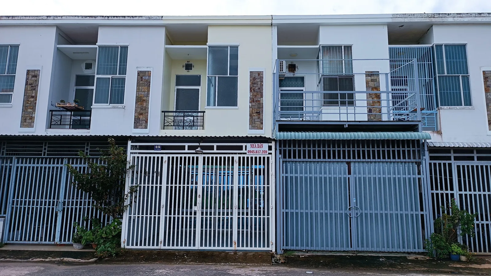 BÁN NHÀ 1 TRỆT LẦU KHU DÂN CƯ MINH CHÂU SÓC TRĂNG