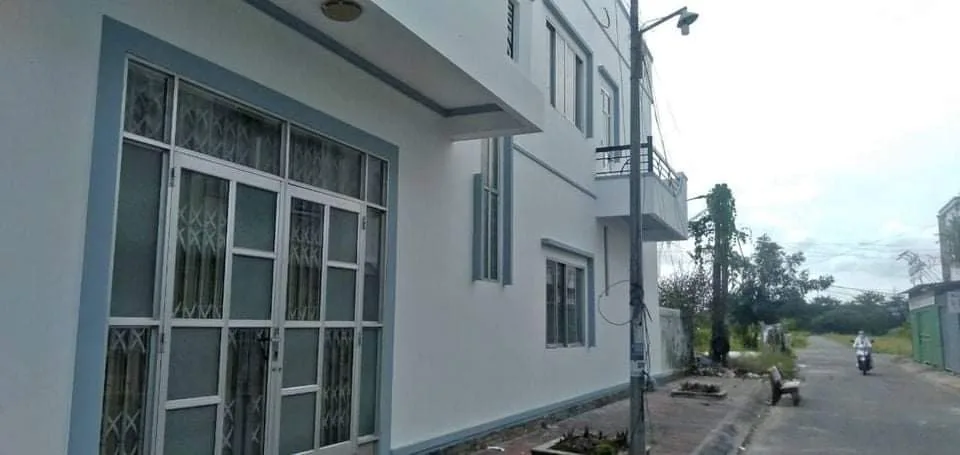 NHÀ GÓC ĐƯỜNG D2, KDC MINH CHÂU, P. SÓC TRĂNG, TP. CẦN THƠ-2